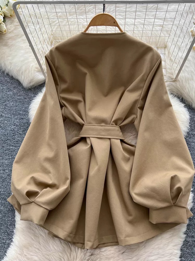 Queen of them all bubble coat COA163 images